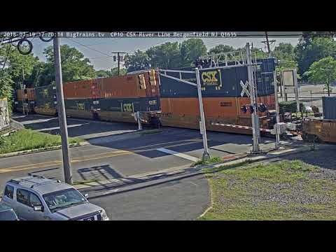 July 19 2018 17:19 sb stack CSX 373, 826 Q158