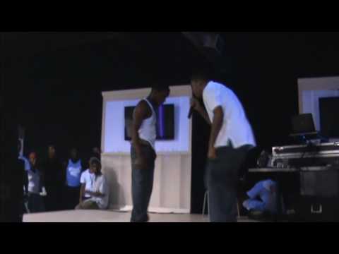 Foxx 50 vs Young Poog