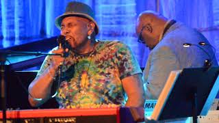 Aaron Neville Down By The River  Saints Go Marching In Arianne Oct 12 2018 Evanston Il nunupics