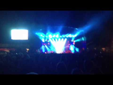 Thumbnail for System Of A Down - Psycho (end solo) Soundwave Sydney 2012 by System of a Down