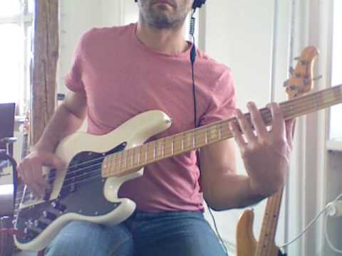 L153 Rhythm harmonics on bass