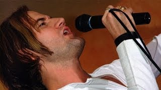 Clint Crisher performs &quot;Perfect World&quot;