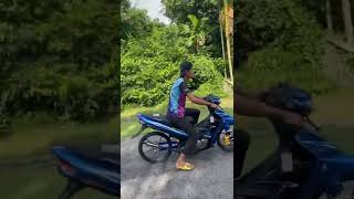 Download lagu moto 125 padu mp3