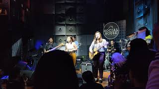 Someday - Leanne &amp; Naara (Live at Social House)