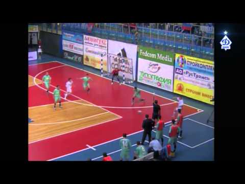 DYNAMO vs BOOMERANG INTERVIU. UEFA Futsal Cup.Final-2d Game. 06/05/2006