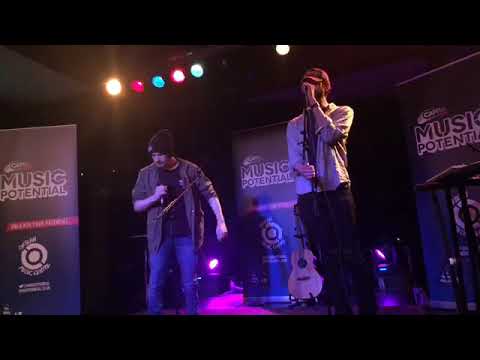 Jack0 - Better Days ft. Jonny Brooks Live (Oh Yeah Music Centre 2018)