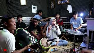 Download lagu DEMEN BAPANE MUSIK TENGDUNG SANDIWARA VOC. NESA NATA JAYA mp3