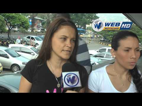 Madres de hijos con enfermedades raras hicieron plantón