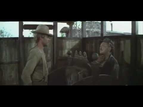 Il Mio Nome è Nessuno - bloccato al orinatoio