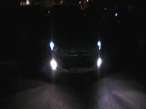 comment demonter anti brouillard avant 206