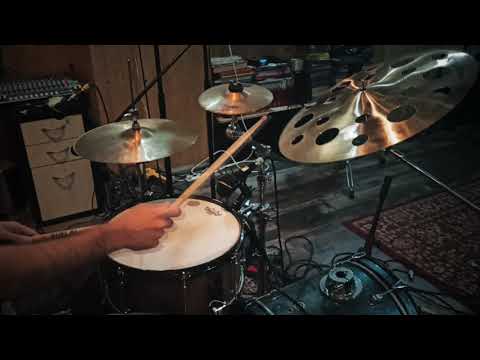 Oikonomou Grigoris - Playing over "2 Sim" by Duval Timothy (@blueberry studios)