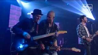 Nek Live - Laura non c&#39;e&#39; 2013 dal vivo a RadioItaliaLive