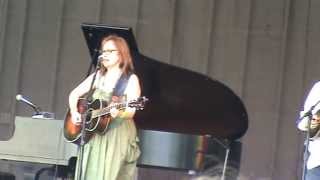 Iris Dement