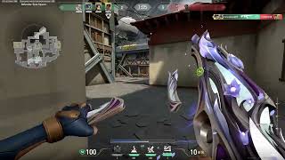 Spotlight Clip
