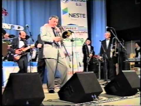 ALLI JAZZ BAND, Sereď - ALL OF ME - P. LIPA.wmv