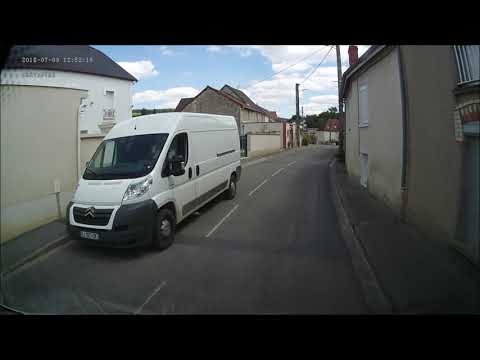 Approach to Champagne Xavier Loriot (France Passion) NE France 09/07/18 N49°05'45.2'' E003°47'28.9''