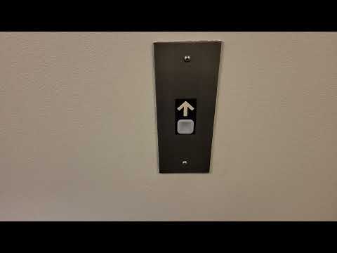4K 2000 Dover Impulse Hydraulic Left Elevator | Sparling Technology Center | Lynnwood WA