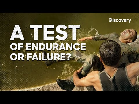 A Test Of Physical And Mental Strength - India's Paratroopers: Earning The Badge | Discovery Channel