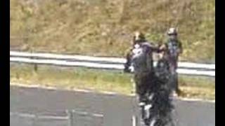 preview picture of video 'motorcycle stunts on el jabali, El Salvador'
