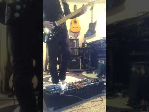 David Gilmour Black Strat-style Electric Guitar *PRICE DROP* - *w/ CUSTOM SHOP DECAL* - Excellent Condition image 26