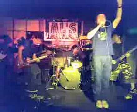 Faspitch (A Day Before Pisces) @ AL's Bar in BF Paranaque 12-2-06
