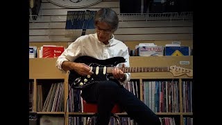 Video thumbnail for Fender Deluxe Stratocaster - review and demo by Ben Reviews