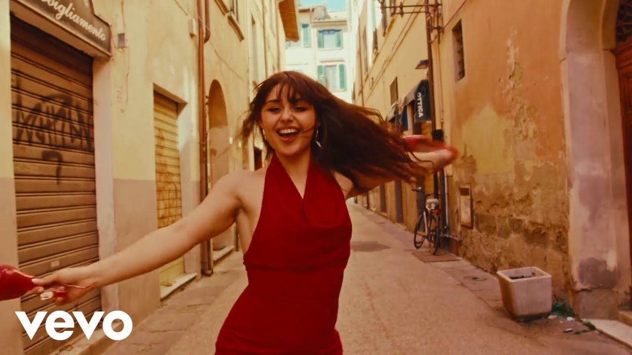 „Toscana” – Alessandra i jej wakacyjny hit prosto z Włoch