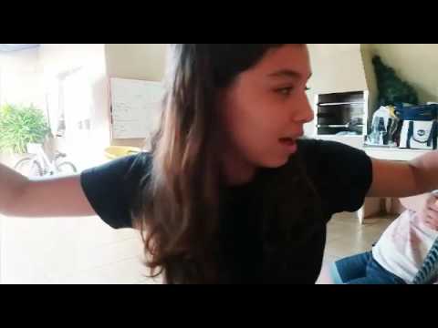 SMOOTHIE CHALLENGE ft Julia Gomes