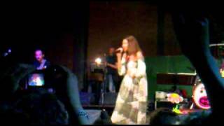 Cristina D'Avena feat. Gem Boy - BagnaCavallo 2010 - L' Incantevole Creamy (1985) Finale