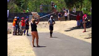 preview picture of video 'La Diagonale des Fous - Le Grand Raid 2014 - Ses fous et ses bénévoles'