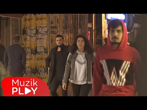 Sekizz - Burdayız Halâ (Official Video)