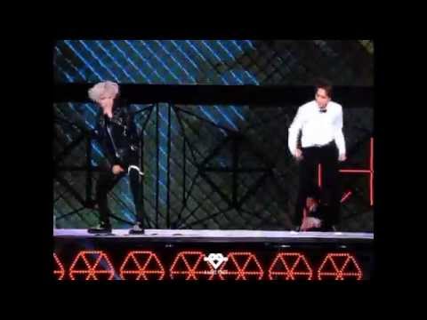 140815 SMTOWN LIVE  Pretty Boy - Kai & Taemin