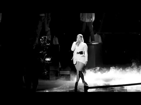 Meghan Trainor - Wave (live at The Voice/BTS) feat Mike Sabath