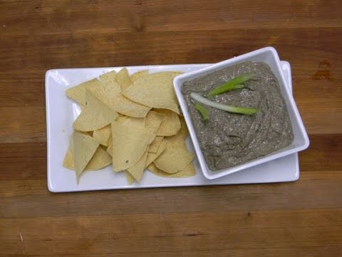 Black Bean Hummus & Baked Tortilla Chips