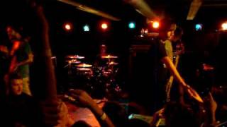 Chiodos- Smitten For The Mitten LIVE at The Living Room