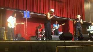 Gin Playing "Let's Go Get Stoned" With The JewelTones