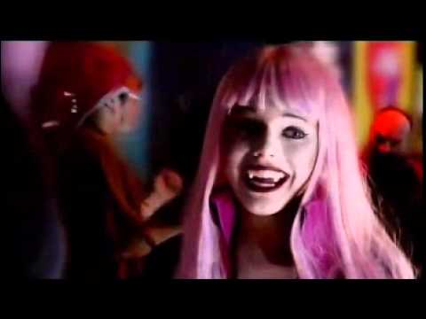 A gurls Wurld(emmas chatroom) -He loves me offical music video