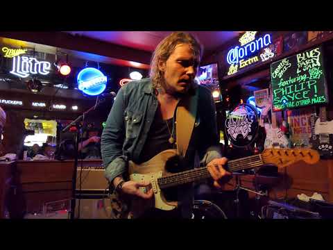 Philip Sayce - As The Years Go Passing By - 12/31/18 Maui Sugar Mill - Tarzana, CA