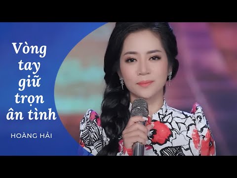 Thể hiện bởi Hoàng Hải