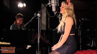 Crissie Rhodes - Young Hearts Run Free (Candi Staton Cover) - Ont' Sofa Gibson Sessions