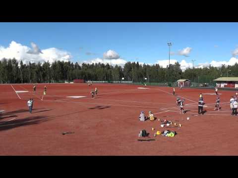 Hienoja suorituksia ulko- ja sisäpelissä