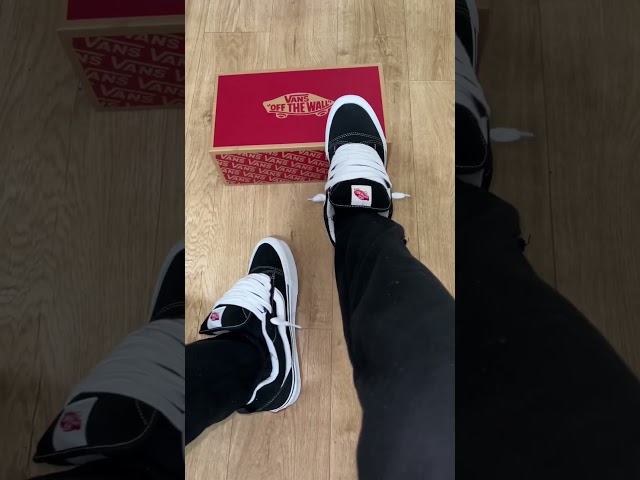 Vídeo relacionado con Vans Atwood Shoe | Low-Top Fashion Sneakers for Work, Walking & Casual Everyday Wear, Zapatillas Hombre, Lona de Carey, 43 EU