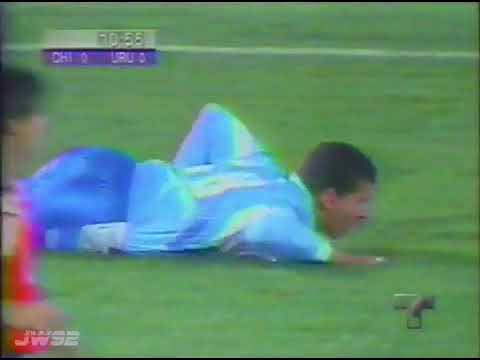 Chile 1 vs Uruguay 0 festival de patadas y Golazo de Marcelo Salas (1996) para Francia 98