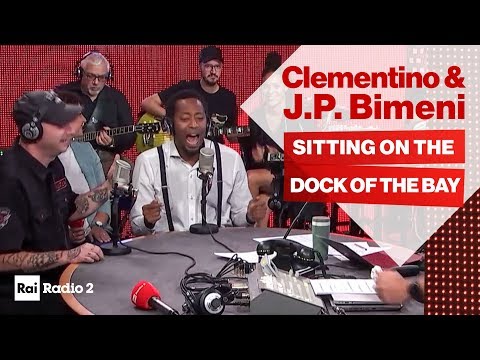 CLEMENTINO e J.P. BIMENI in duetto su "Sitting on the dock of the bay" a Radio2 Social Club