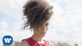 Lianne La Havas - Green & Gold (Official Video)