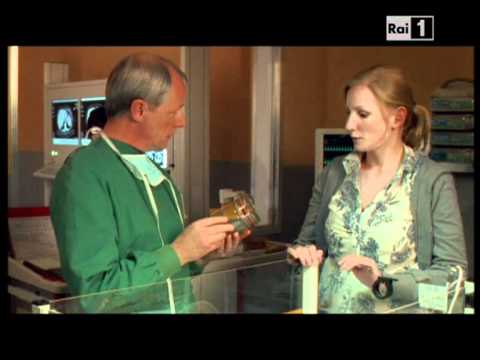 Un Ciclone in Convento -- 6x07 - La Bimba Contesa 3/3