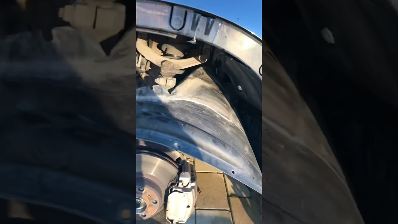 BMW X5 E70 active steering module location