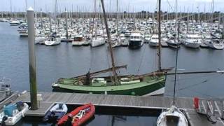 preview picture of video 'Boat 'Le Grand Léjon' Saint Quay Portrieux, Brittany, France 15th July 2009'