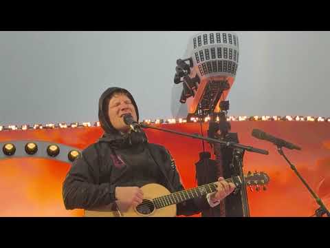 Life Goes On - Ed Sheeran - Loop Tour Christchurch 25/01/26
