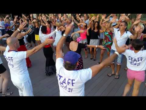 Bailando en terrasse by CDA31 - La Molina 2016